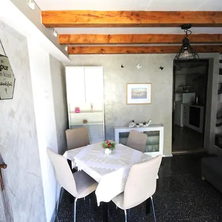 Estera Apartman Savudrija